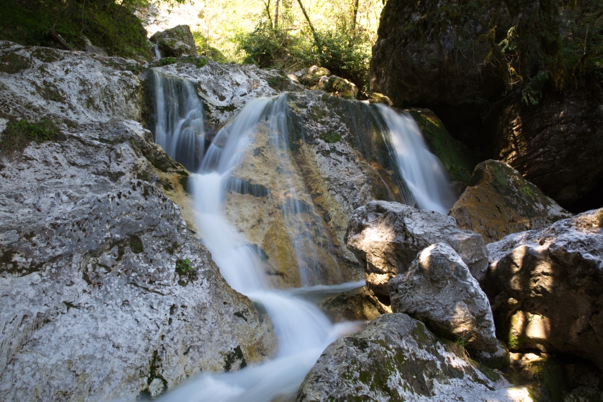 Ochkhomuri Waterfall